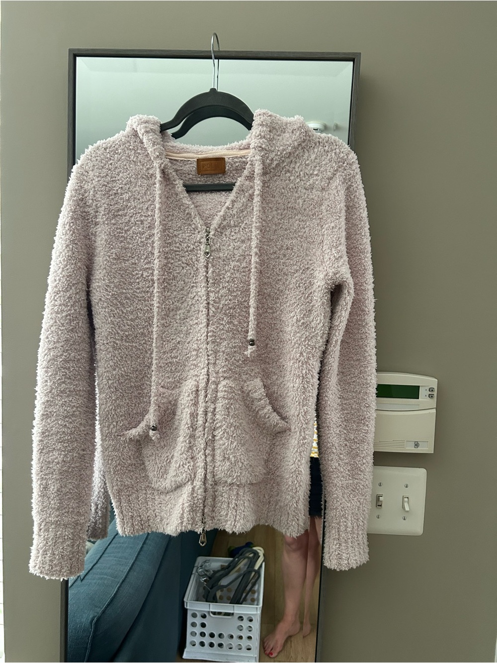POL Plush Zip-Up Hoodie in Light Mauve Size Medium